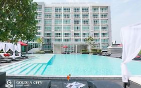 Golden City Rayong Hotel 4*